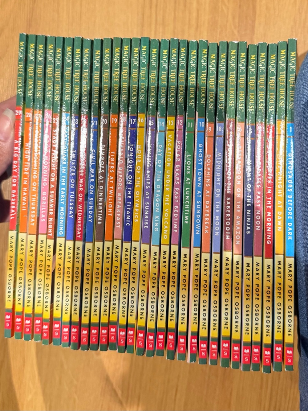 Magic Tree House Books #1-28 - Picture 2 of 3